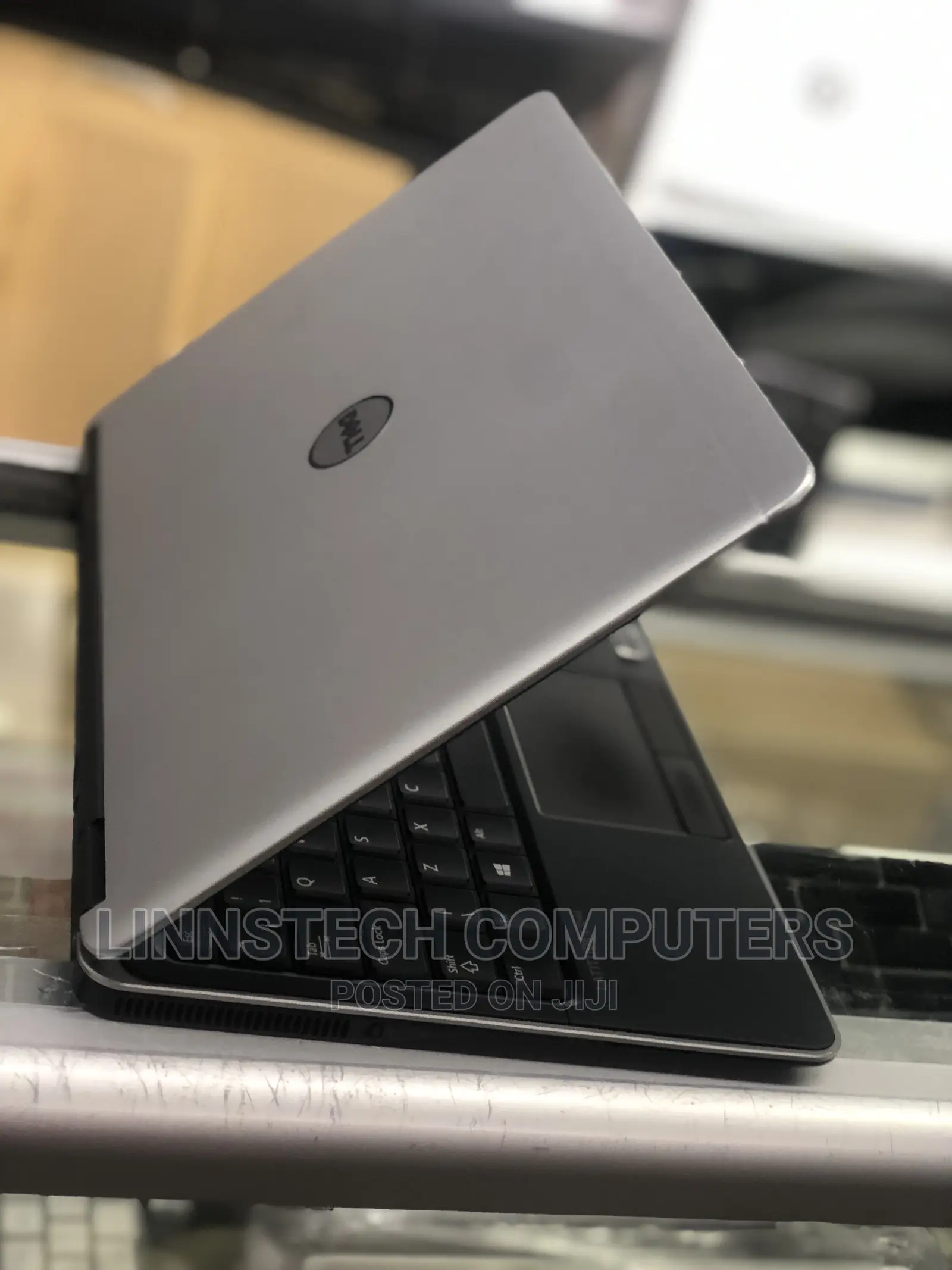 Laptop Dell Latitude E7240 4GB Intel Core I5 SSD 128GB