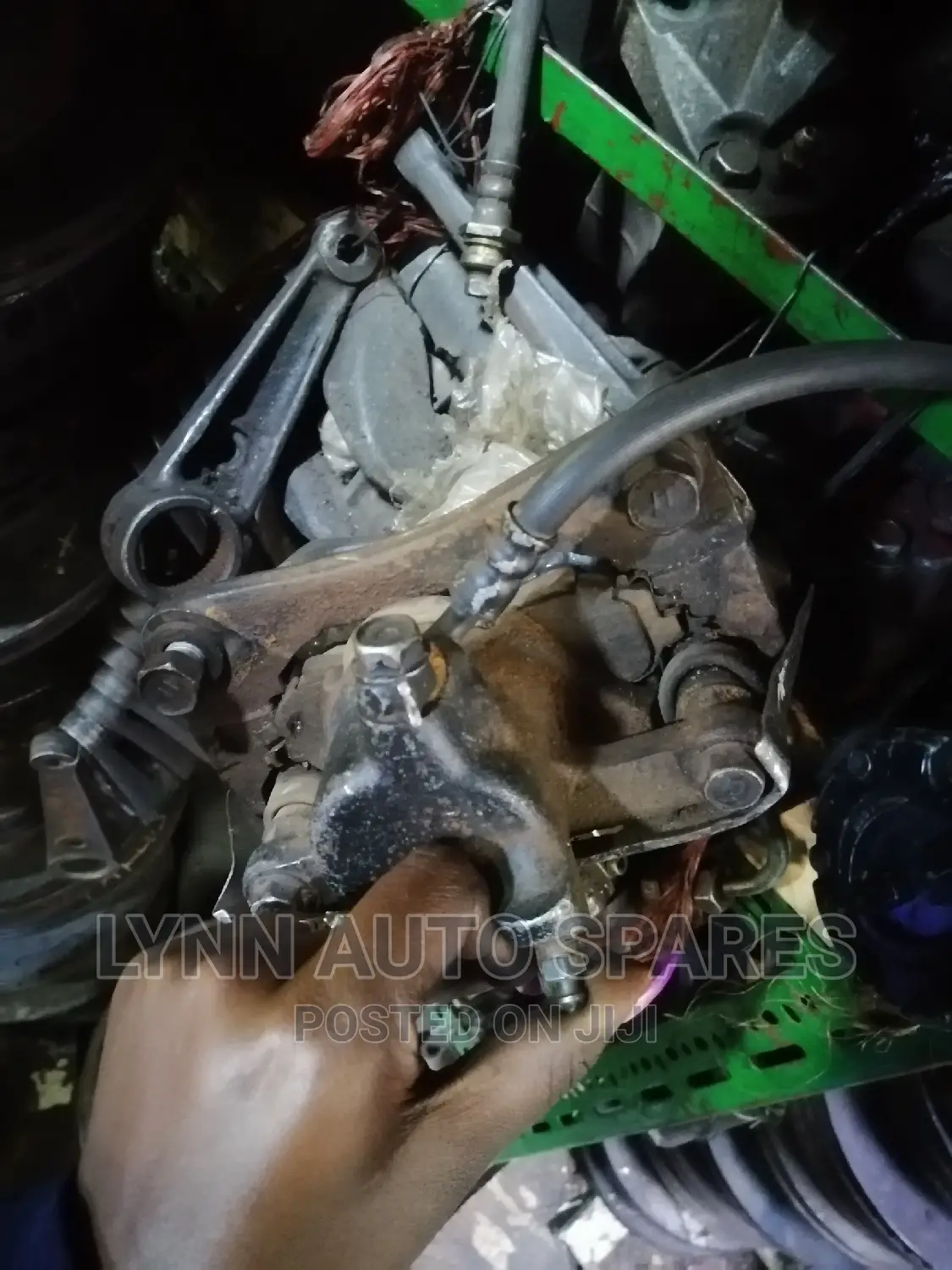 Toyota Land Cruiser Rear Caliper 100 Series