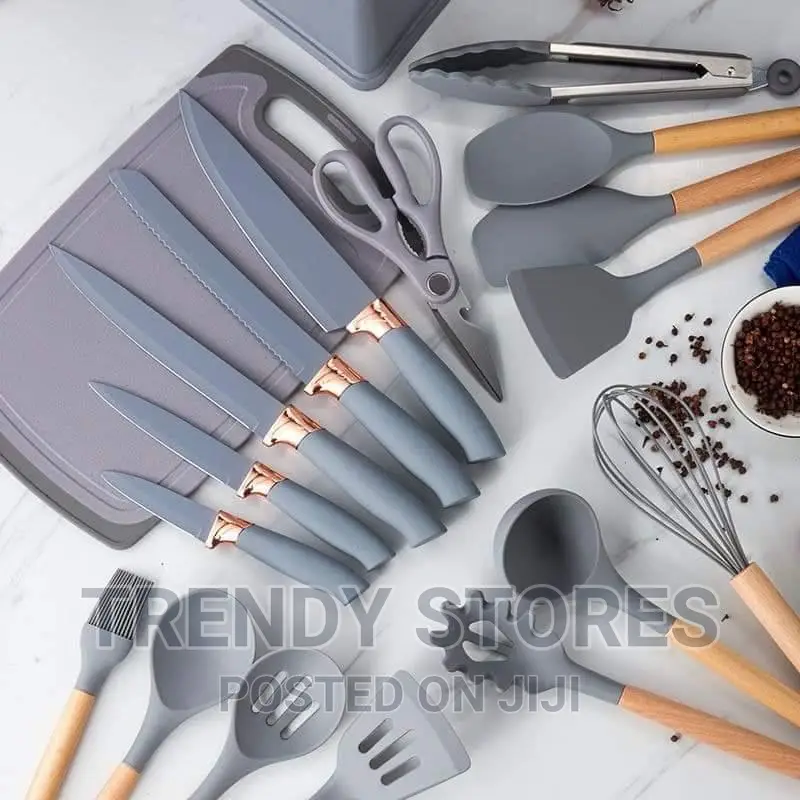 19PC Set Executive Silicon Spoons