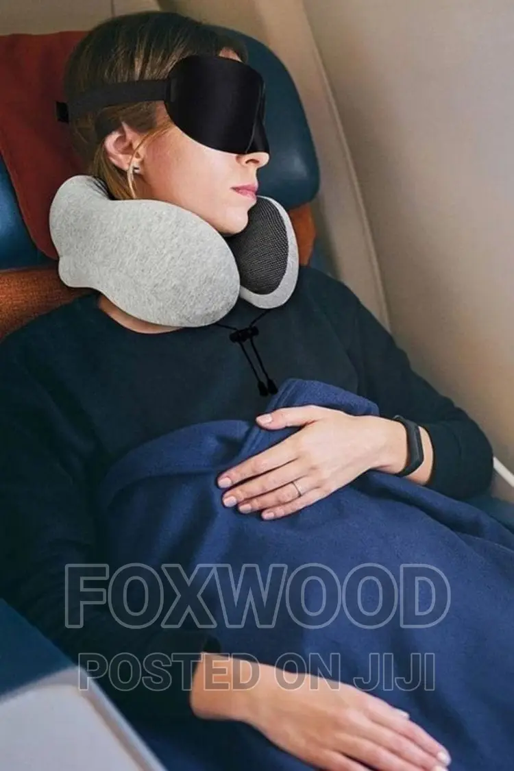 Cozy U Shaped Pillow (Can Be Used for Travelling)
