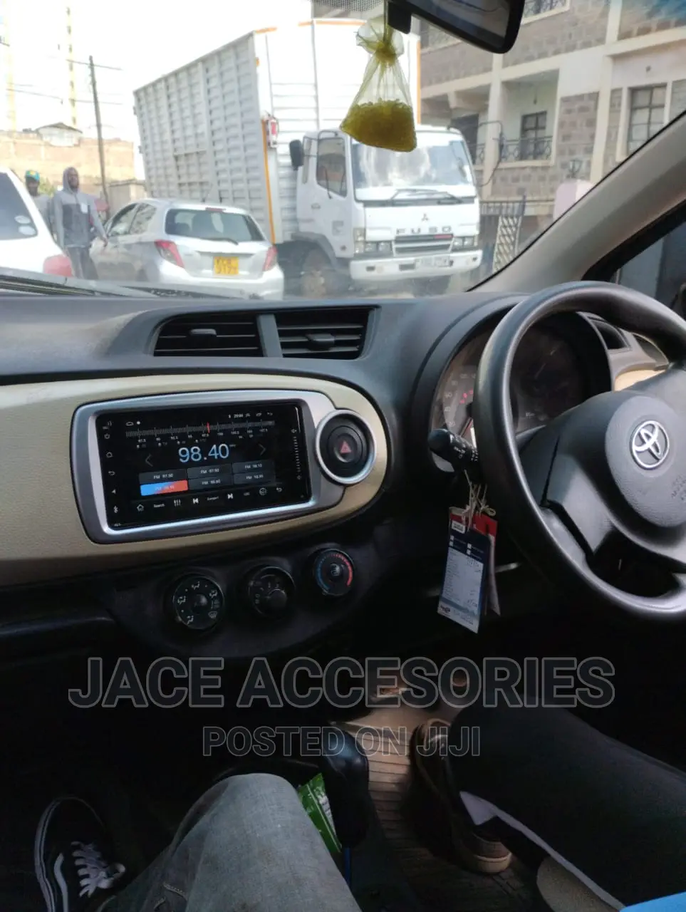 8 Inch Car Android Radio 2+32+Cooling Fan