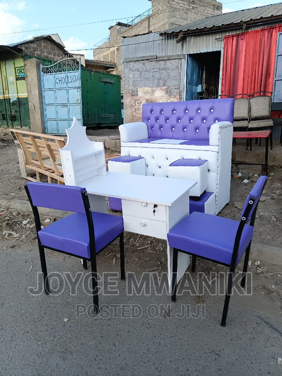 Pedicure Seat 2 Seater, 2 Footrest and Manicure Set.