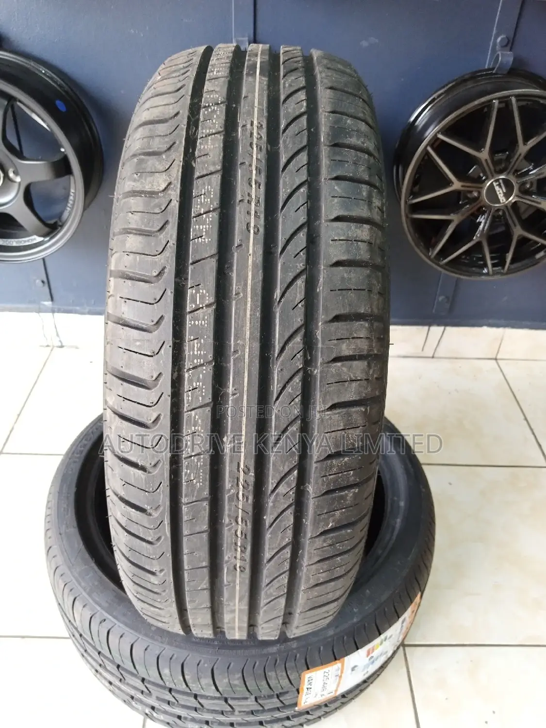 225/55r18 Boto Tyre