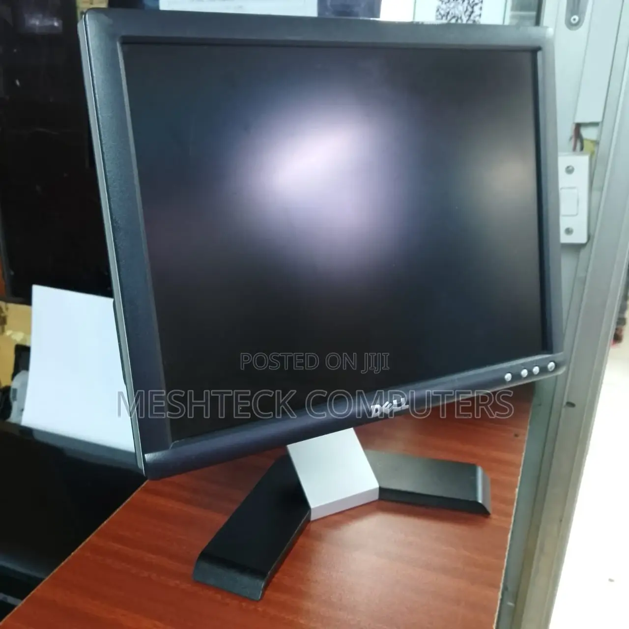Dell 17 Inches Computer Monitor