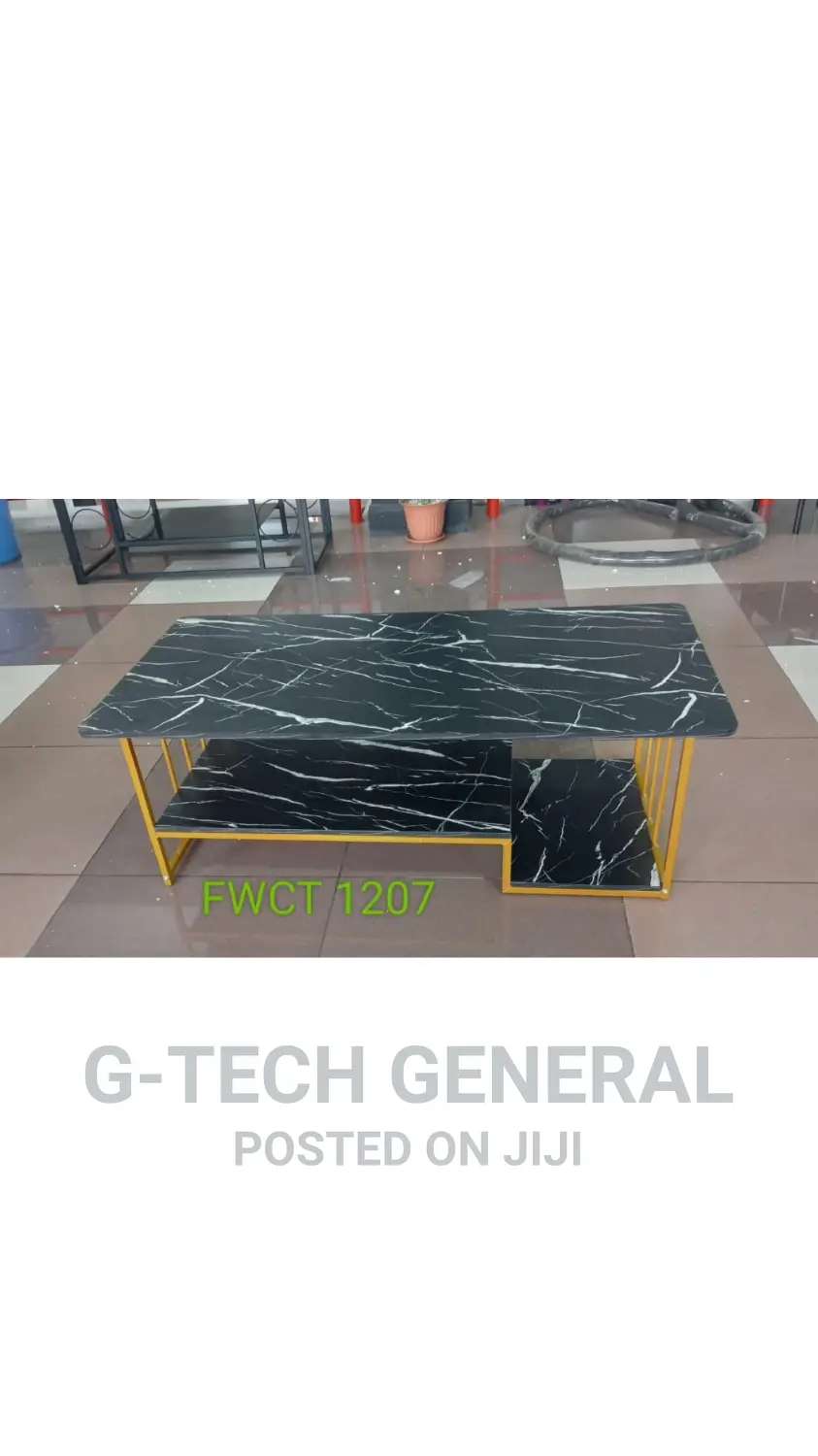 Black/White Generic Newly Designed Marble Table