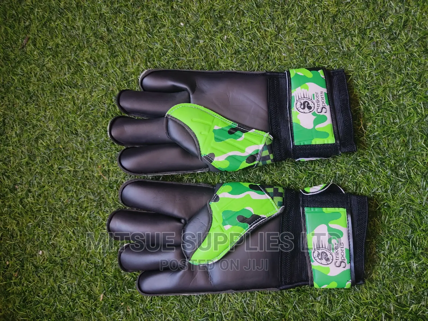 Football Goalkeeper Gloves Soft Leather - Medium XL