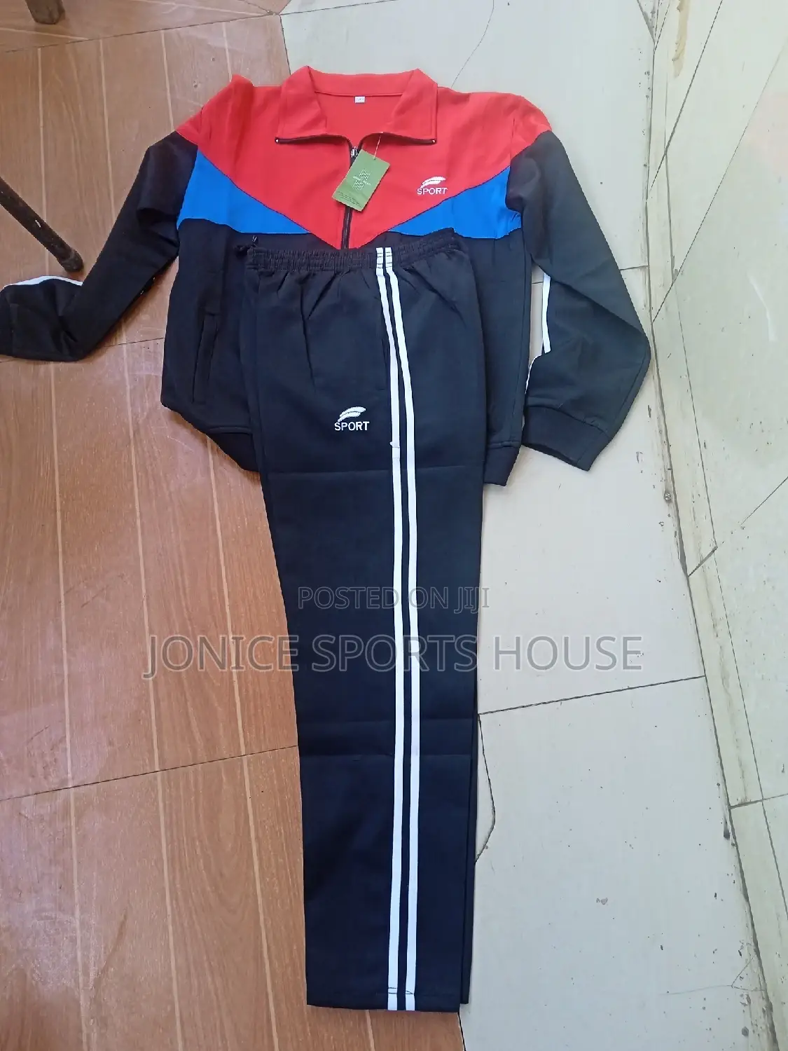 Quality Sports Tracks Suits