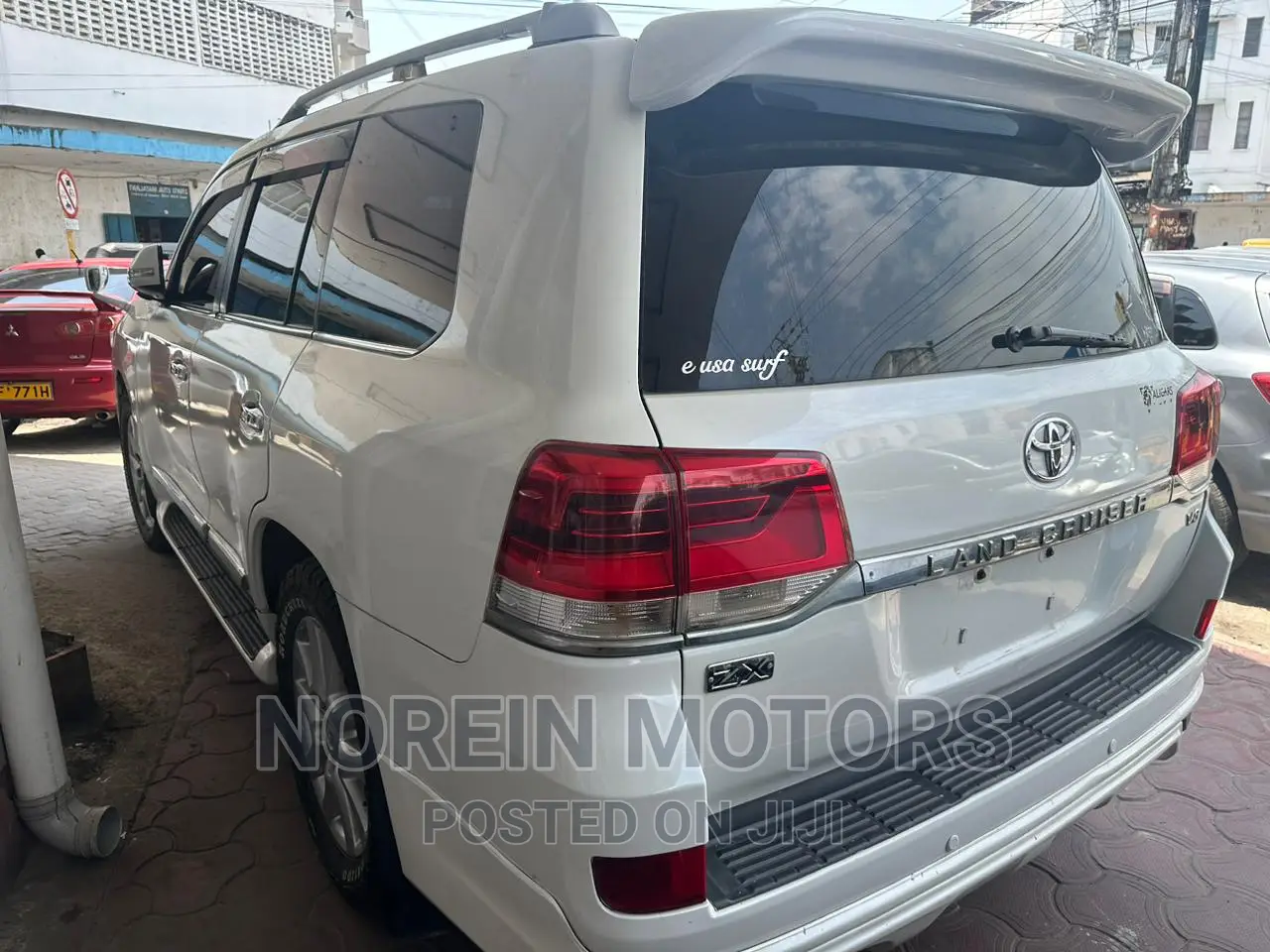 Toyota Land Cruiser 2008 White