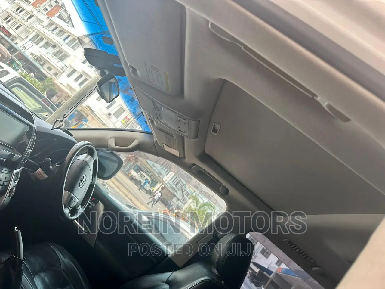 Toyota Land Cruiser 2008 White