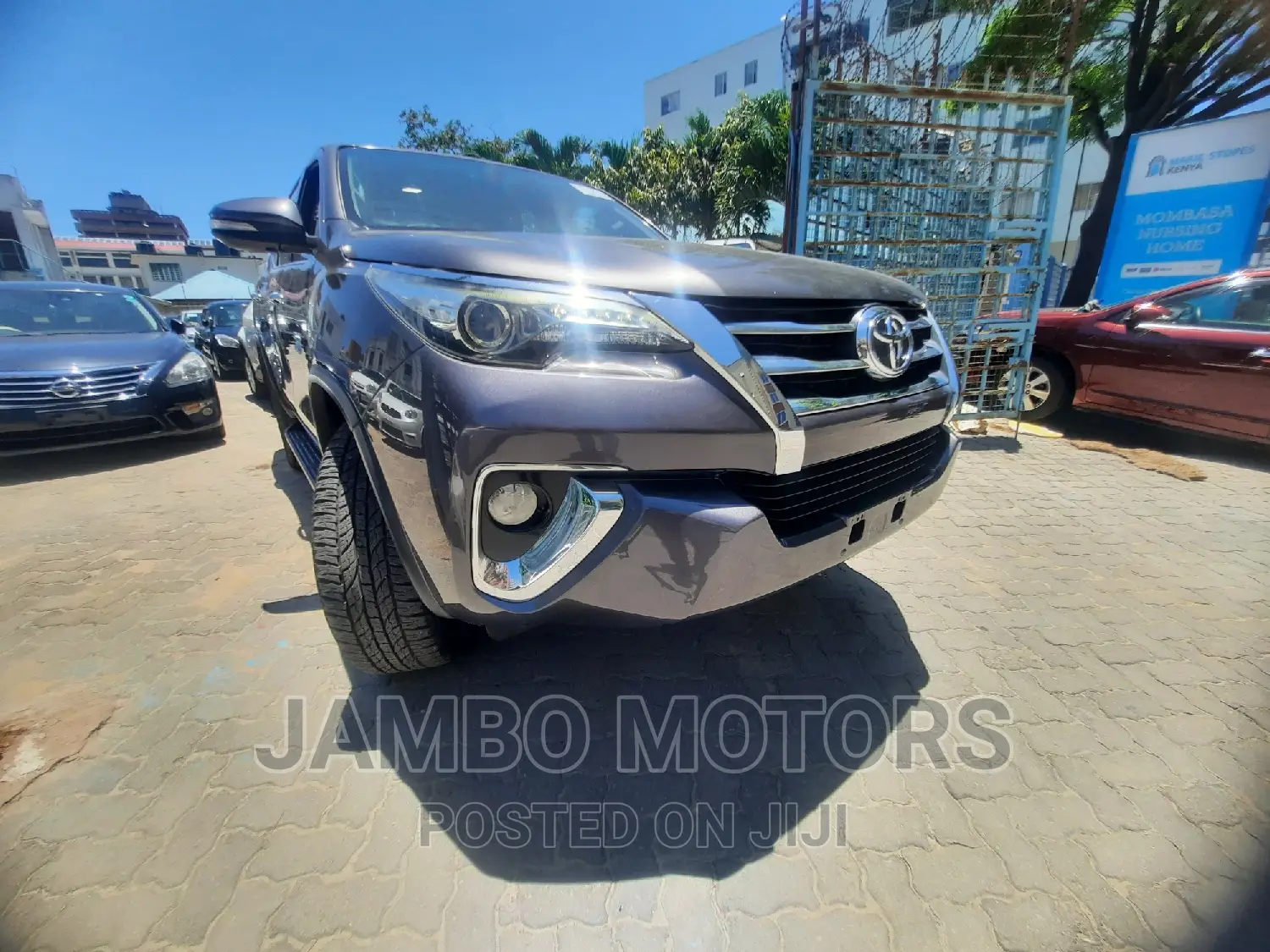 Toyota Fortuner 2.8 D AWD 2016 Silver