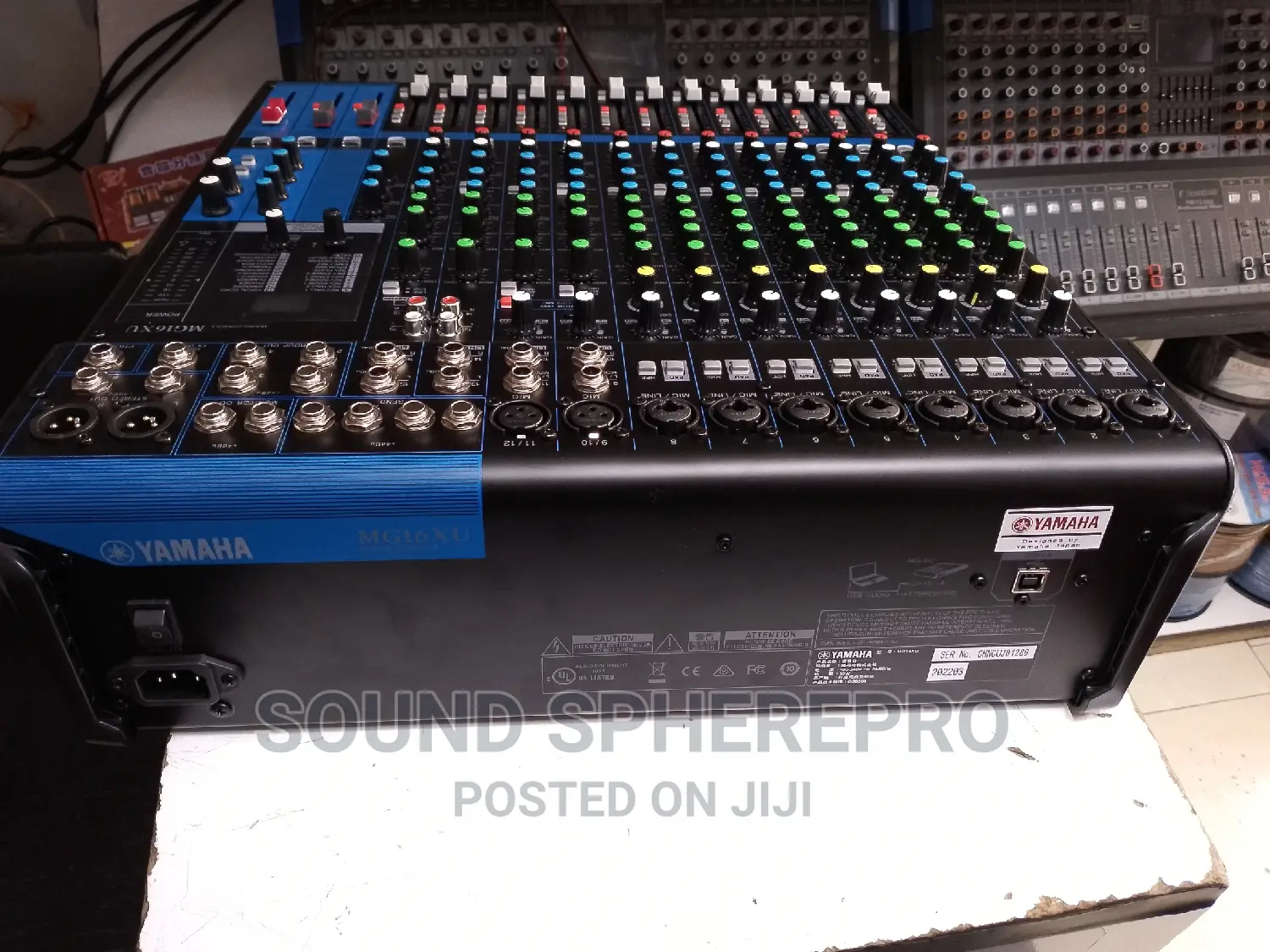Yamaha MG 16XU Plain Mixer