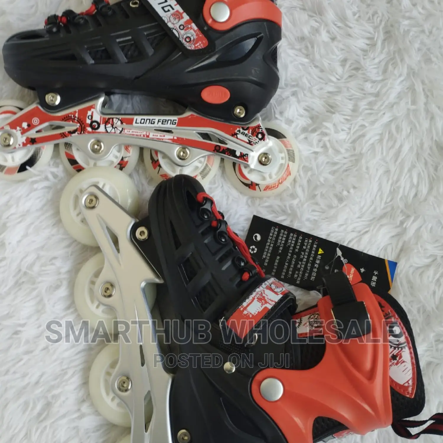 Skates Shoes With Rubber Wheels