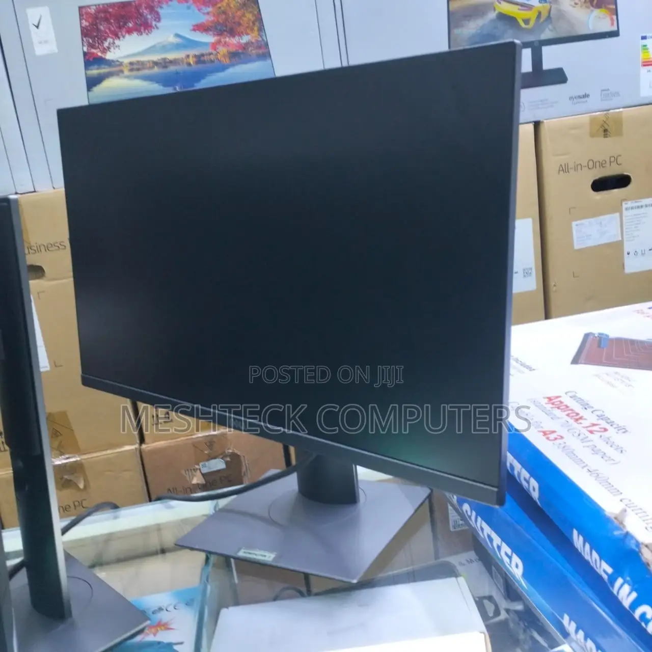 Dell 24 Inches Edge to Edge With HDMI