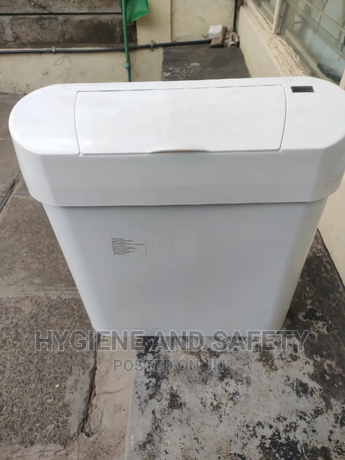 Automatic Sanitary Bin 22L