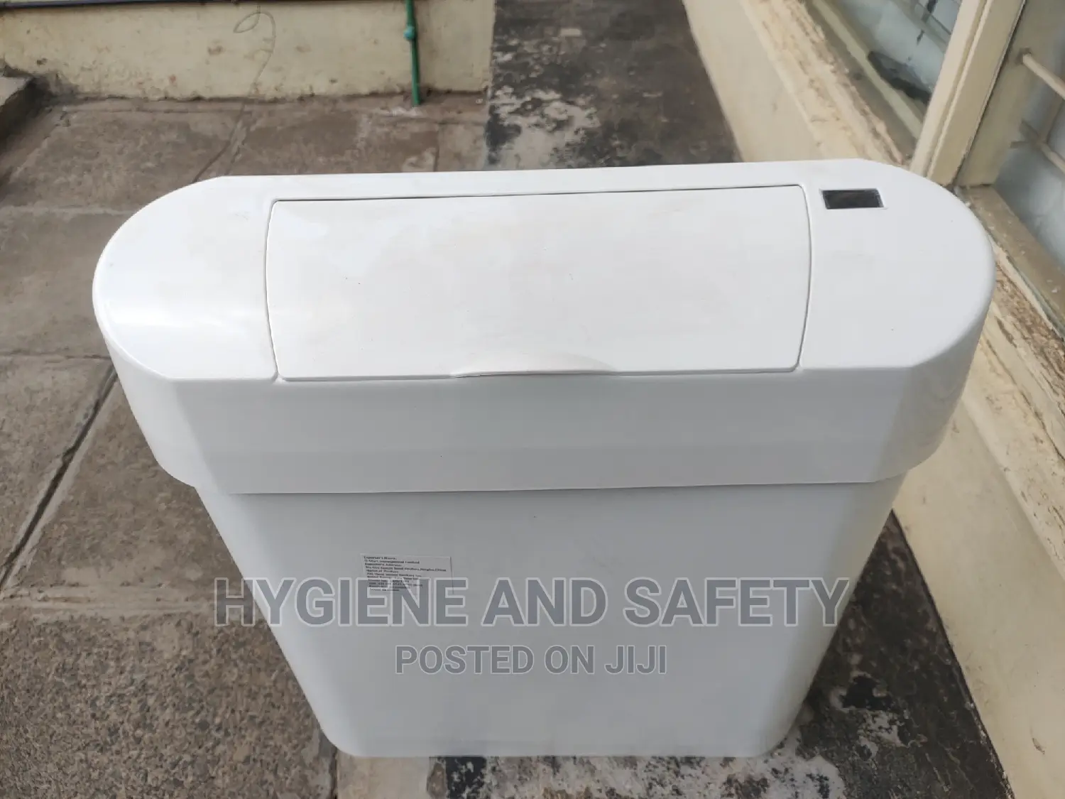 Automatic Sanitary Bin 22L
