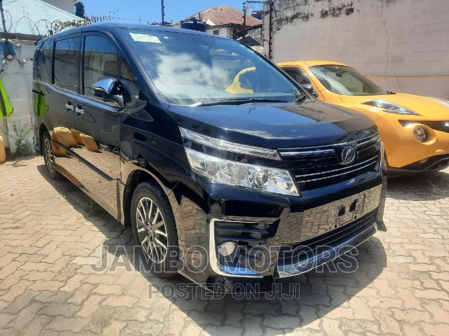 Toyota Voxy 2016 Black