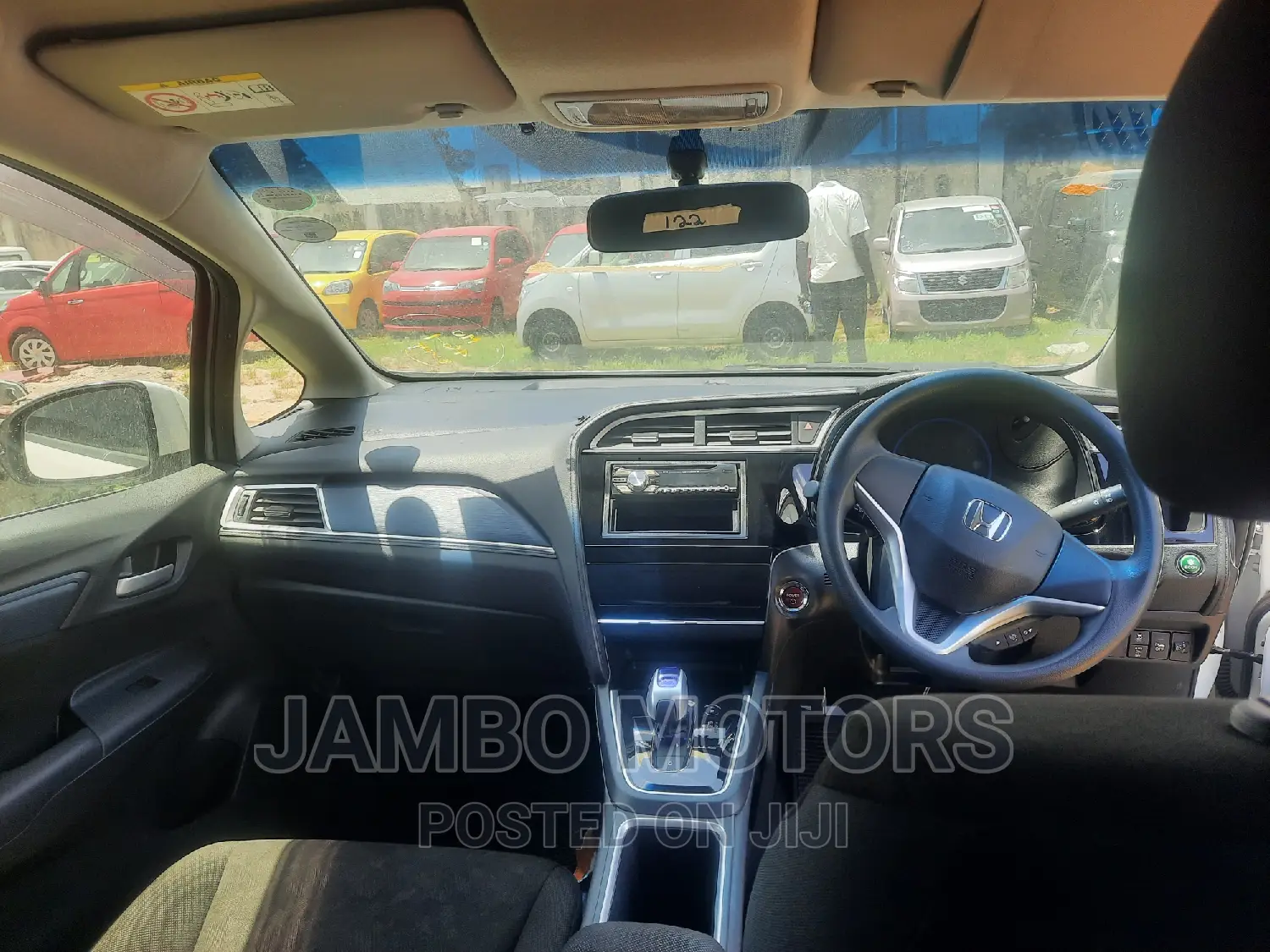 Honda Fit Shuttle 1.5 Hybrid 2WD 2016 White
