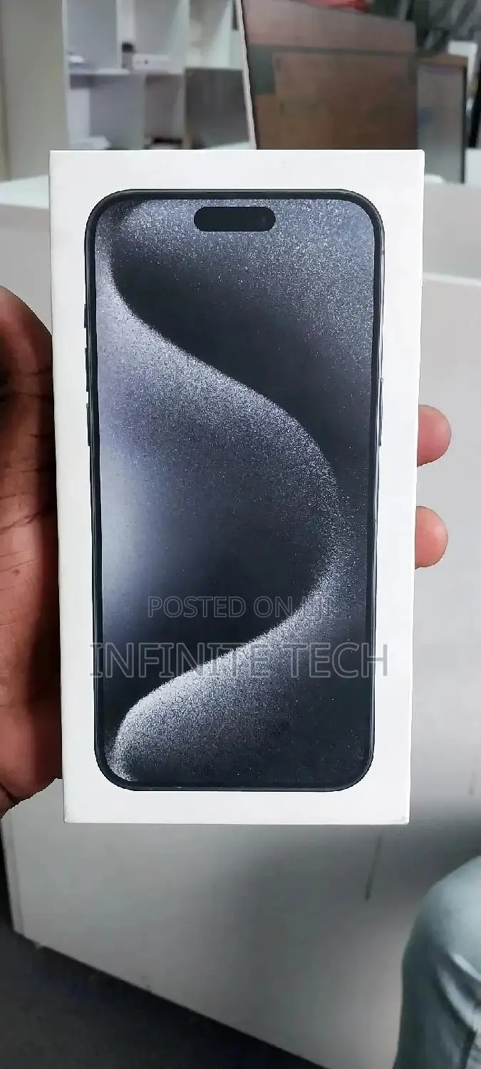 New Apple iPhone 15 Pro Max 256 GB Black