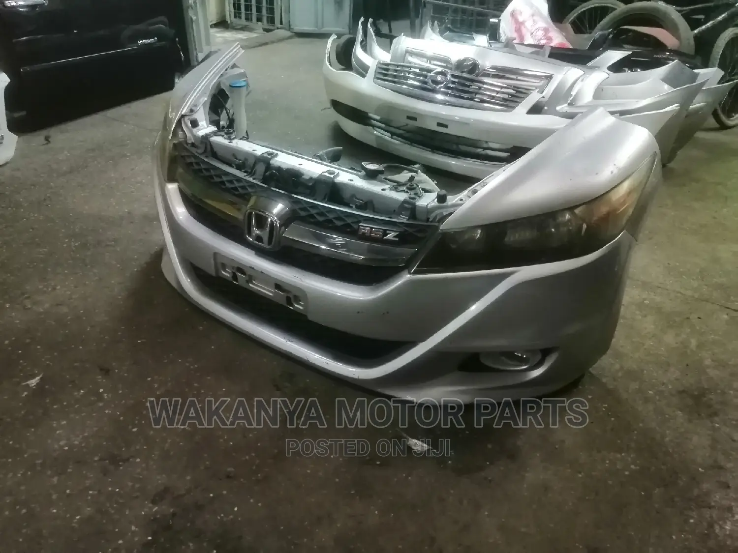 Honda Stream Nosecut 2010 - 2012, Clean Ex Japan Parts