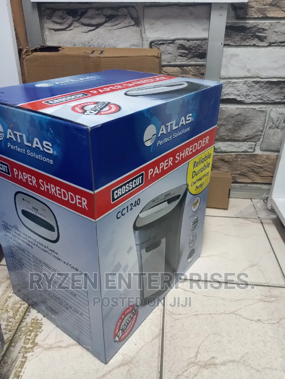 Cc1240 12 Sheets Cross Cut Paper Shredder/ Atlas 12 Sheets