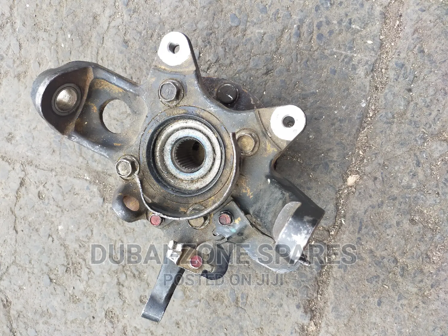 Pajero Shogun 2014-2021 Steering Knuckle/Stopper Axle.