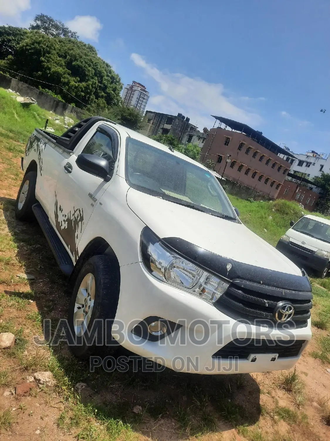 Toyota Hilux 2016 White