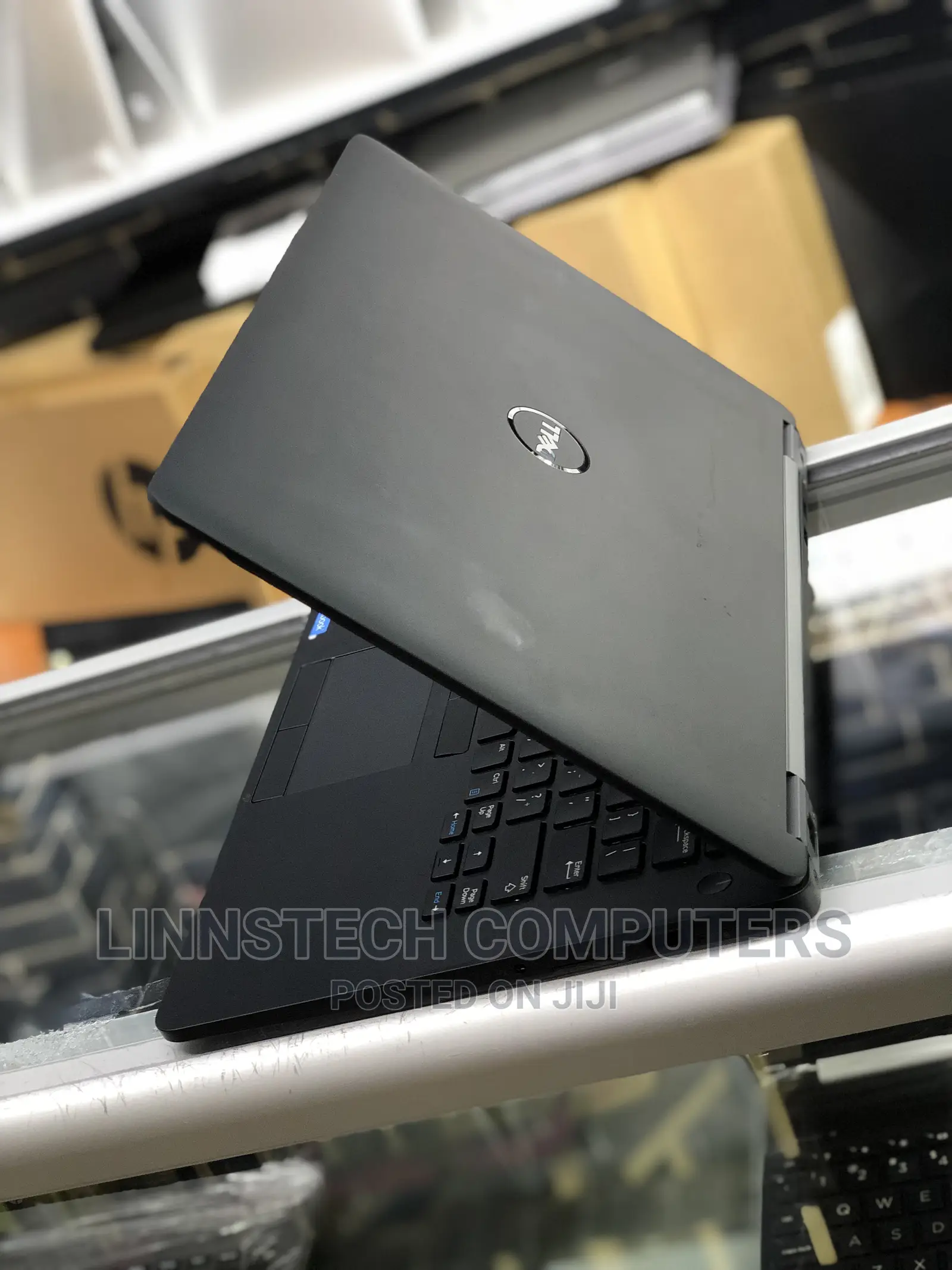 Laptop Dell Latitude 7400 8GB Intel Core I5 SSD 256GB