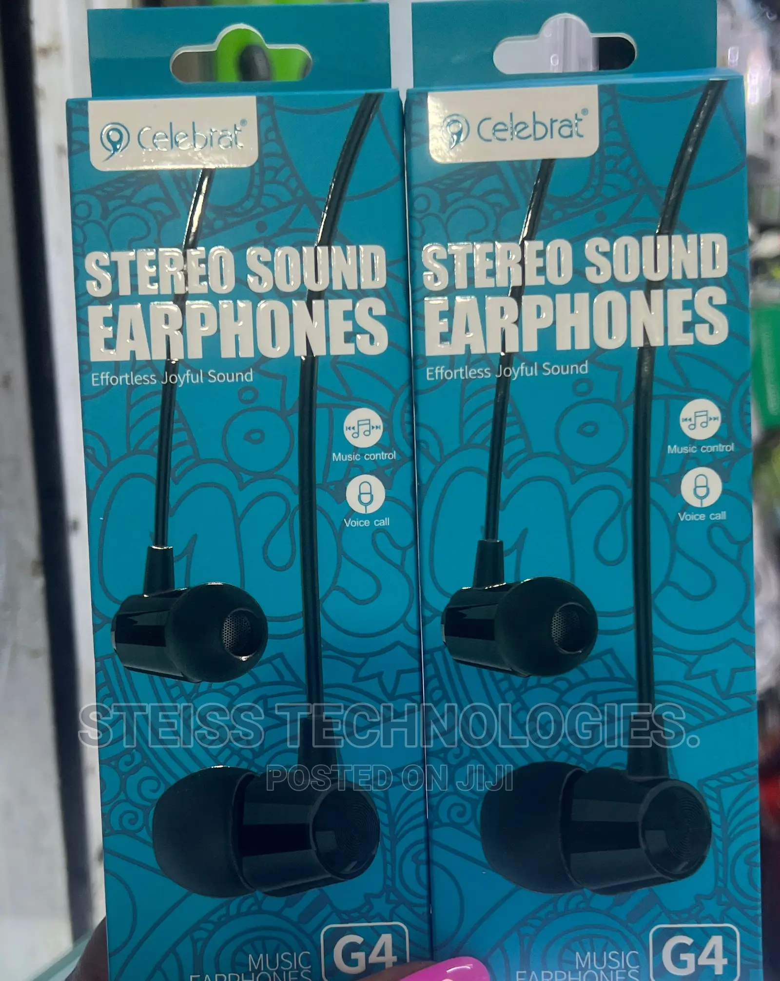 Celebrat G3 Wired Headphones.