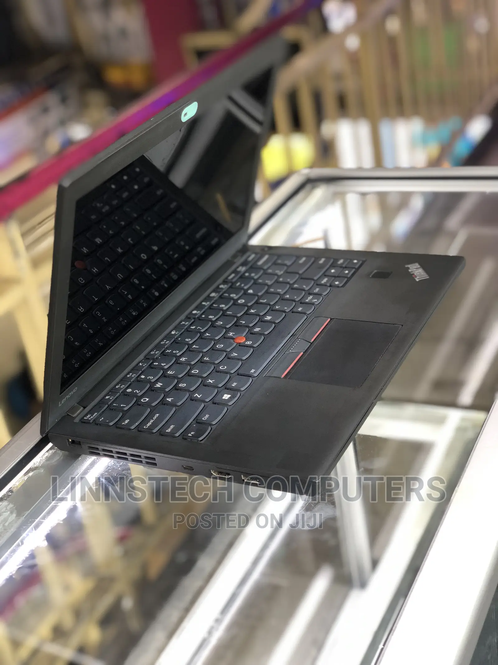 Laptop Lenovo ThinkPad X270 8GB Intel Core I7 SSD 256GB