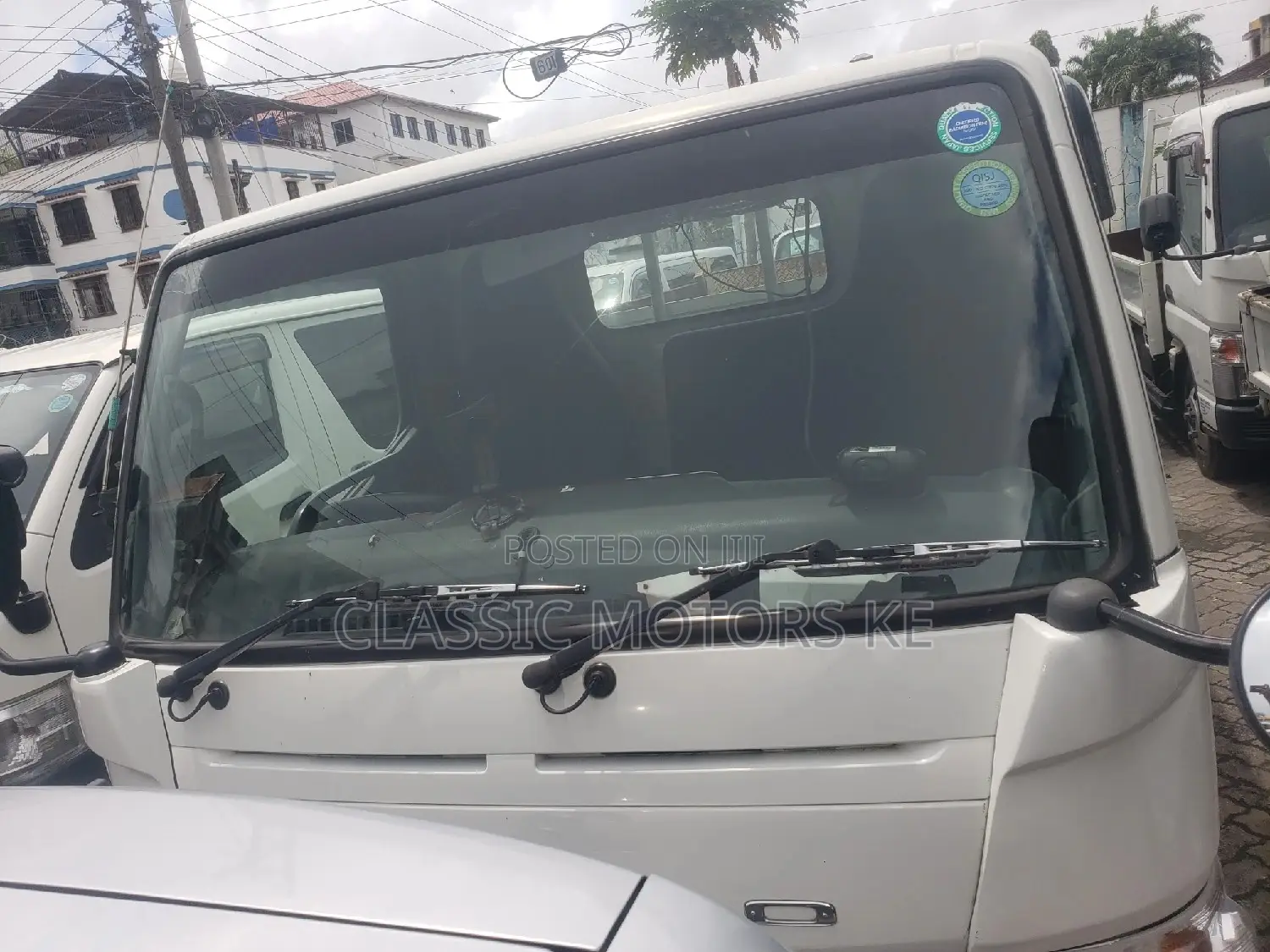 Mitsubishi Canter//Manual//Diesel// 2017// Short Chassis