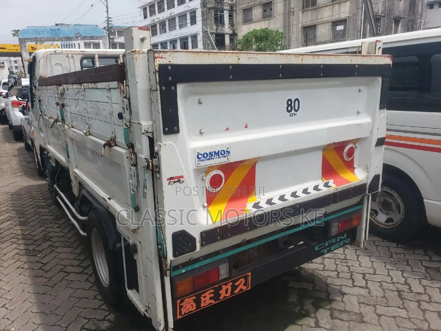 Mitsubishi Canter//Manual//Diesel// 2017// Short Chassis