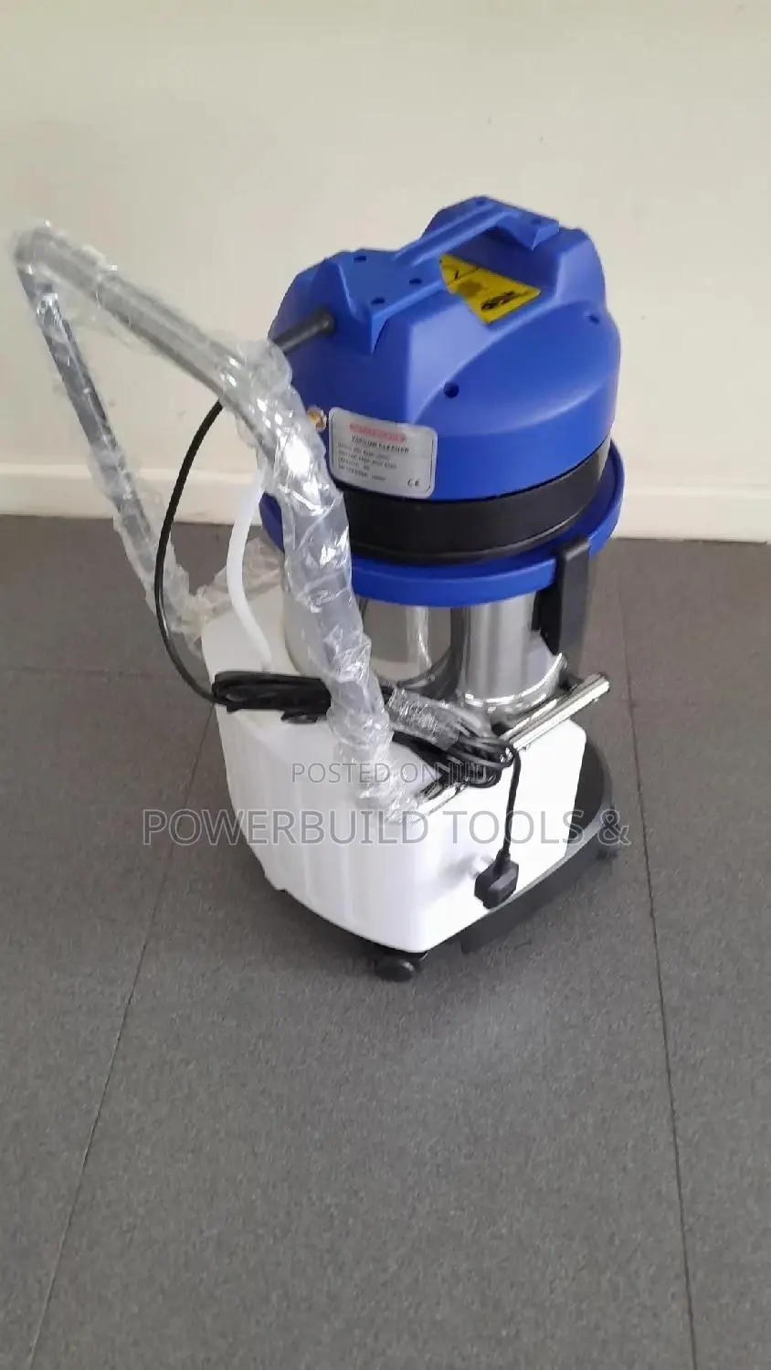 Astramilano 30L 3 in 1 Shampoo Carpet Cleaner