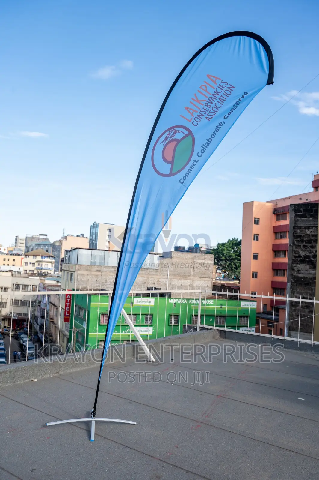 Teardrop Banner/