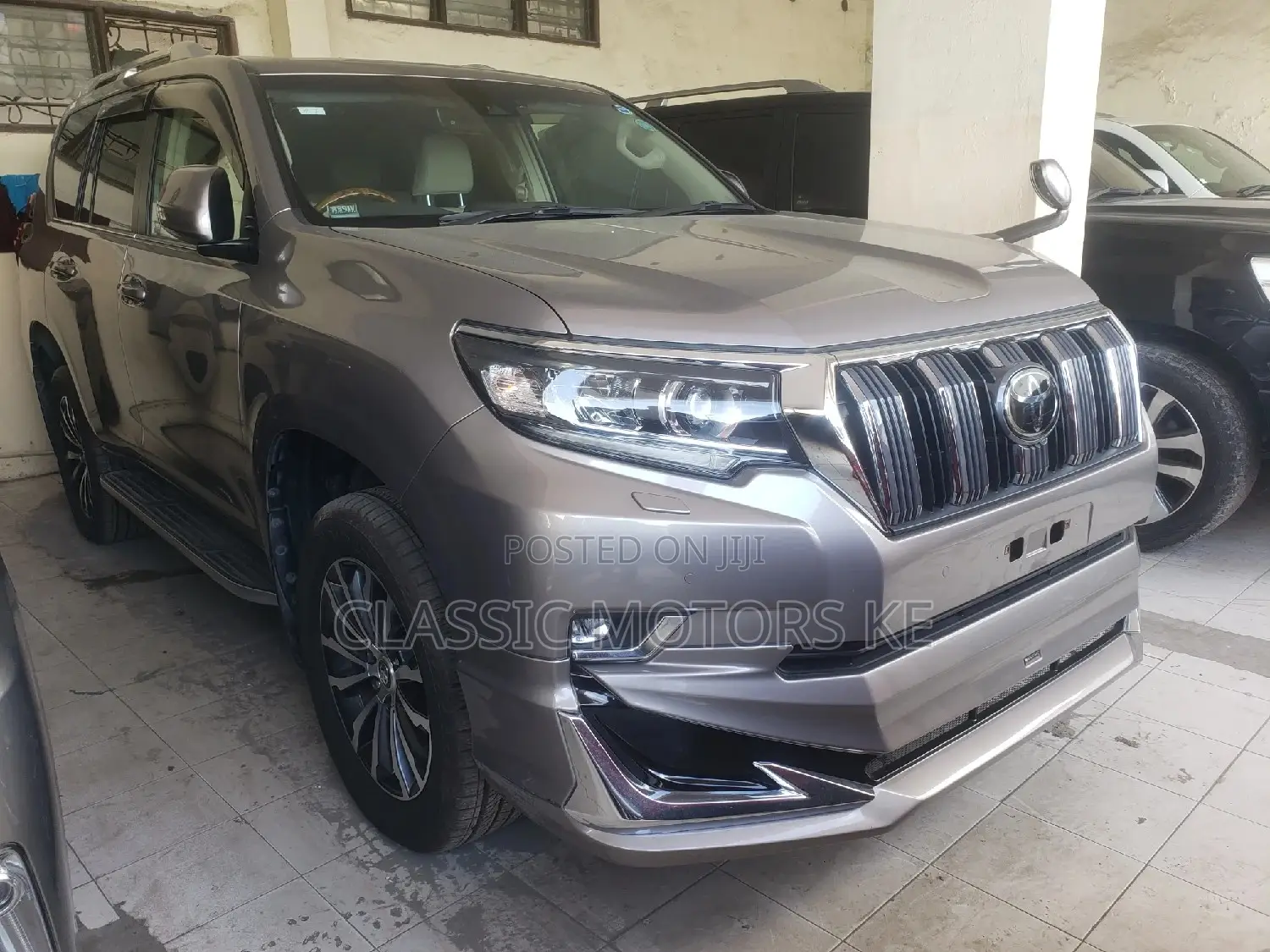 Toyota Land Cruiser Prado 2.8 2019 Gray