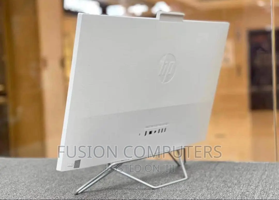 New Desktop Computer HP AiO 27 8GB Intel Core I7 SSD 512GB