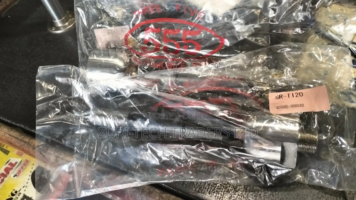 V8 Rack End Japan