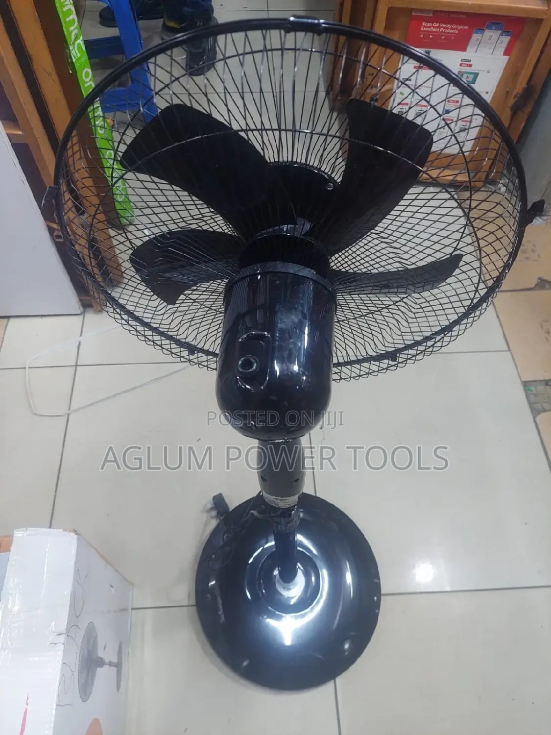Powerful Stanf Fan With 5 Blades