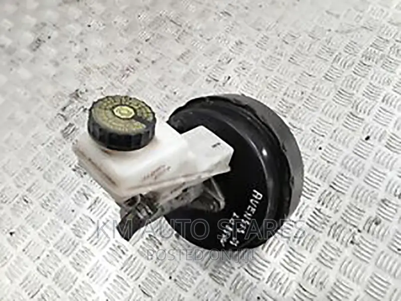 Toyota Avensis Brake Booster/Master Cylinder.