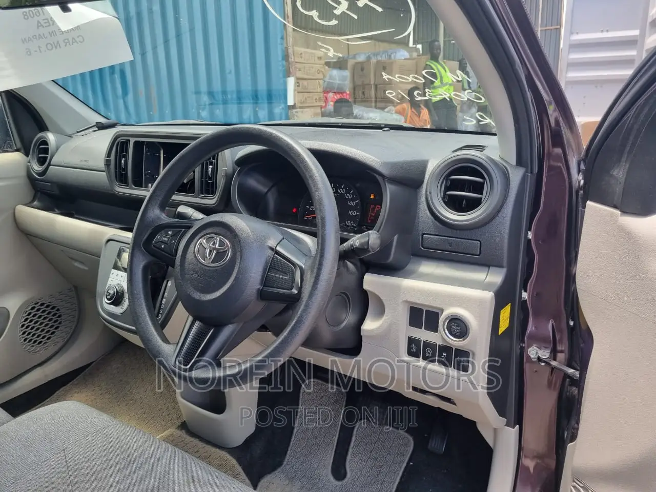 Toyota Passo 2016 Purple