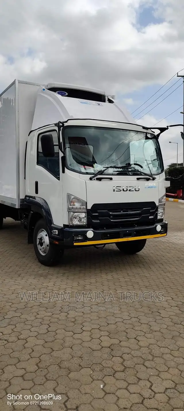 Isuzu FRR 90 (Slyqueen)