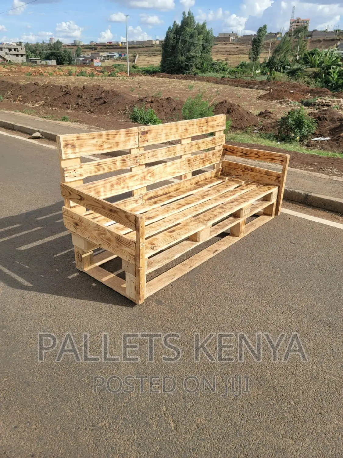 3/4 Seater Pallet Sofa. (#HR01)