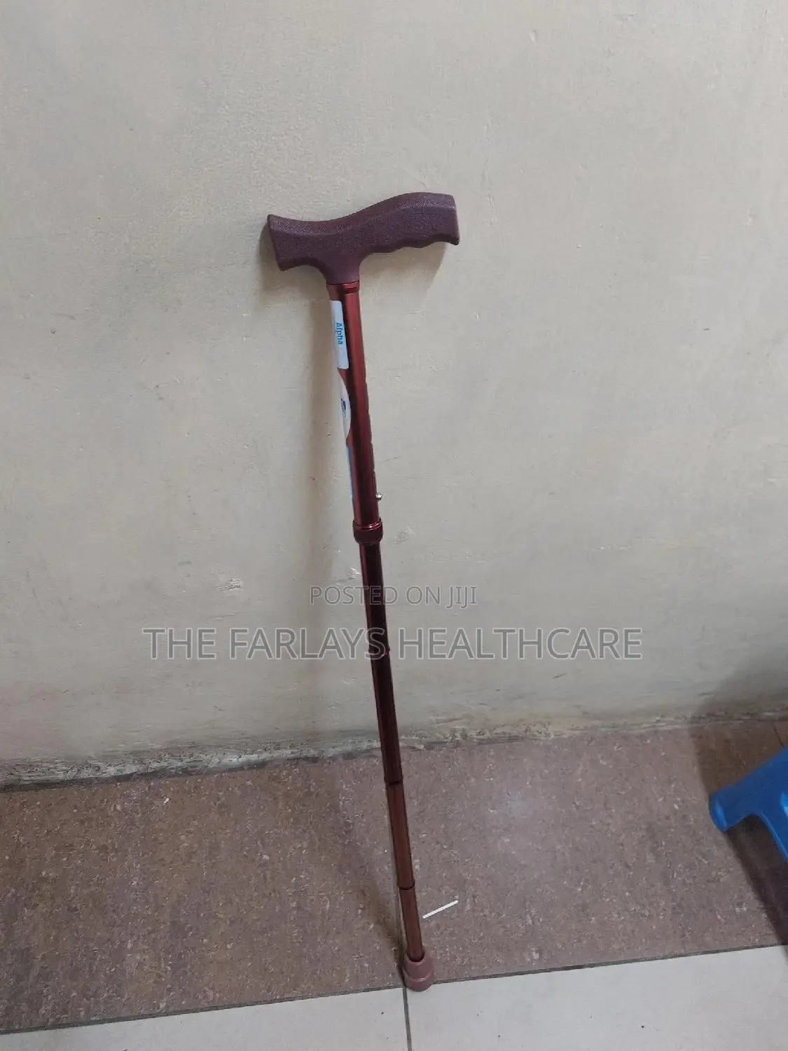 Foldable Walking Stick With Adjustable Height.