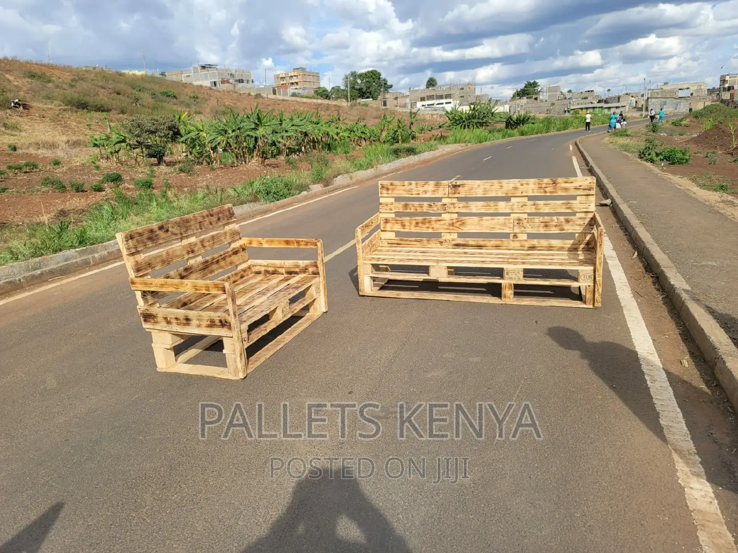 7 Seater Pallet Sofa. (#WT09 )