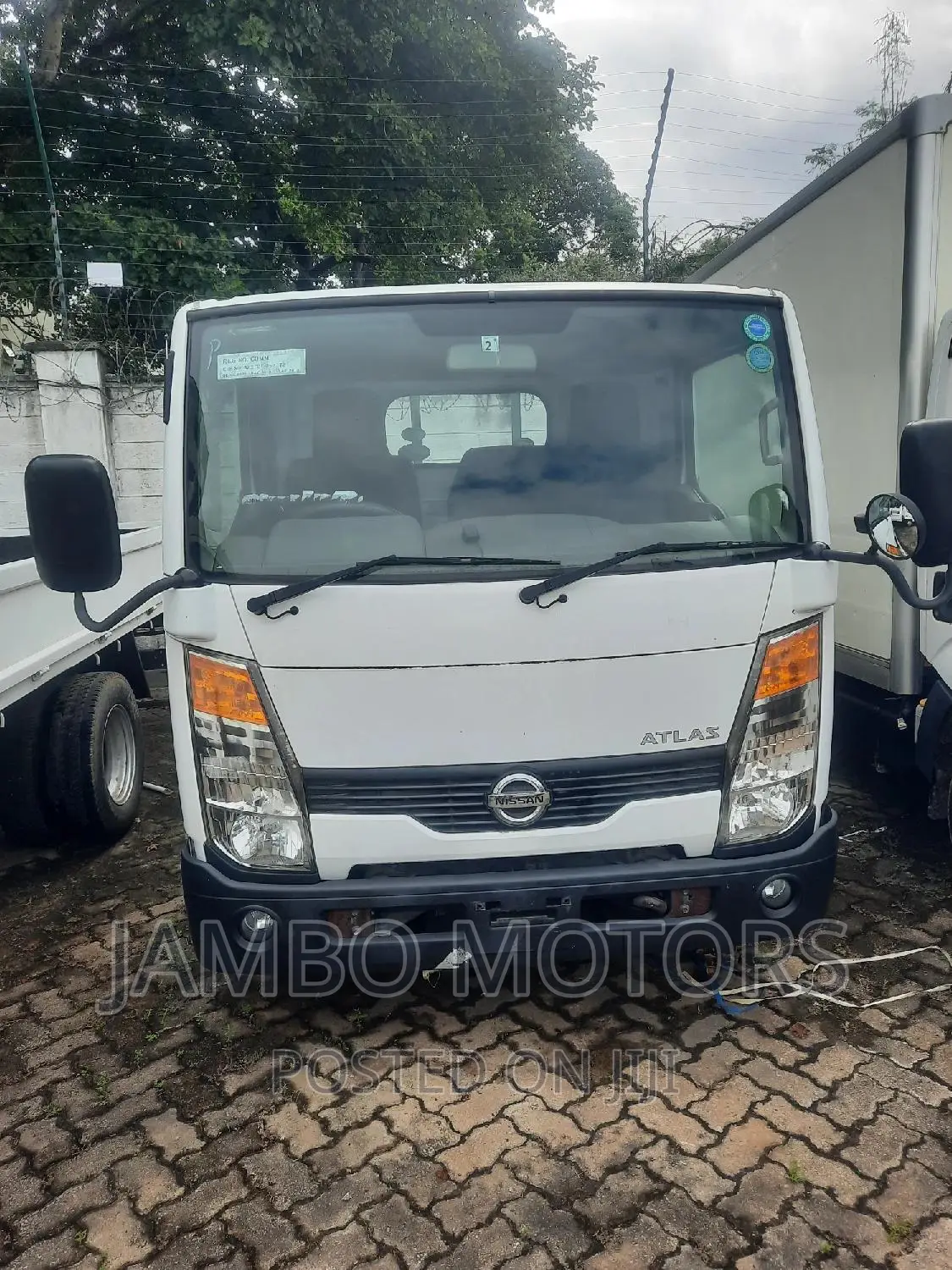 Nissan Atlas
