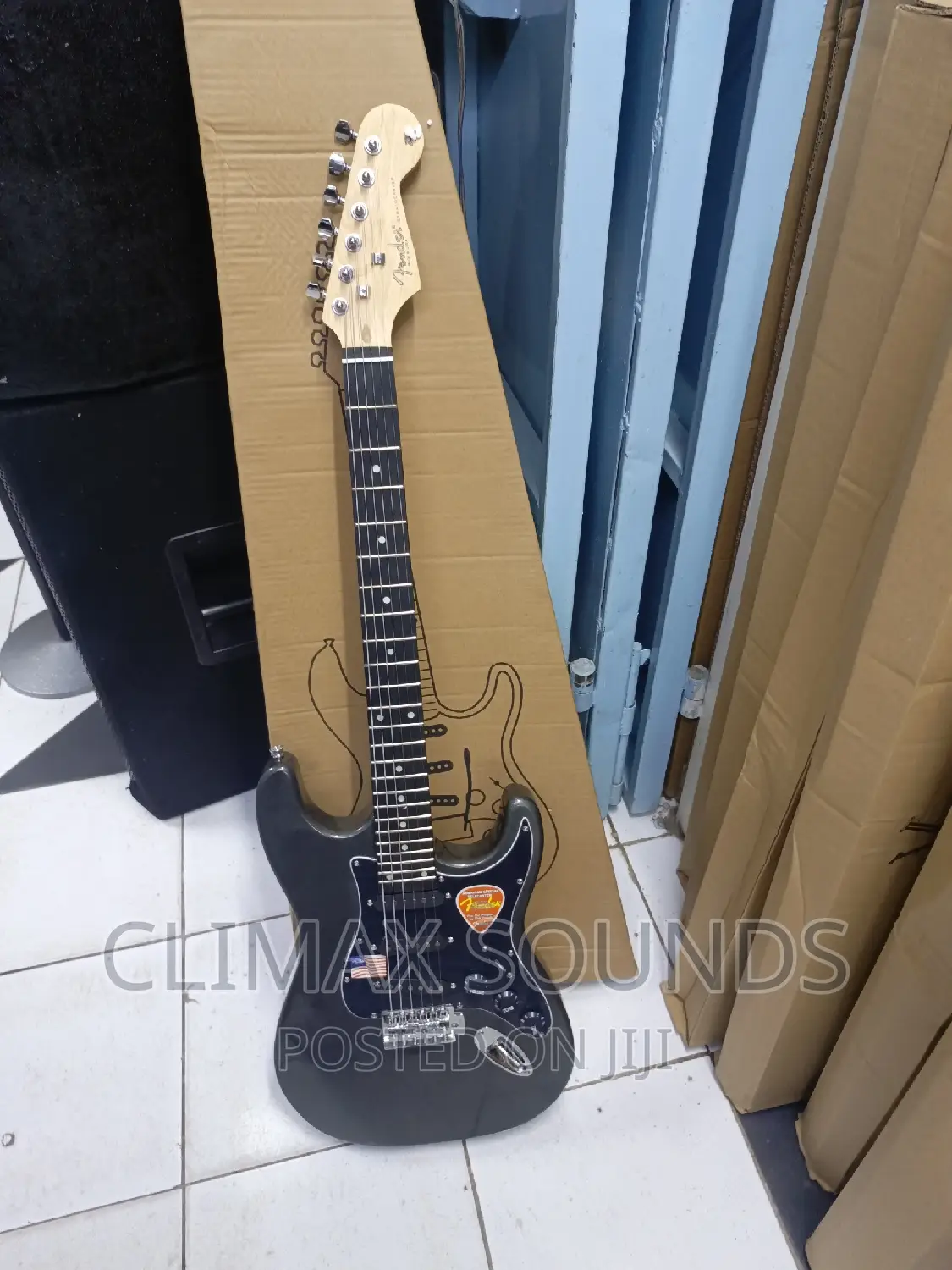 Professional Electric Solo Guitar Fender Stratocaster F01