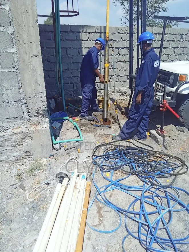 Submersible Pump Installation and Pump Lifting