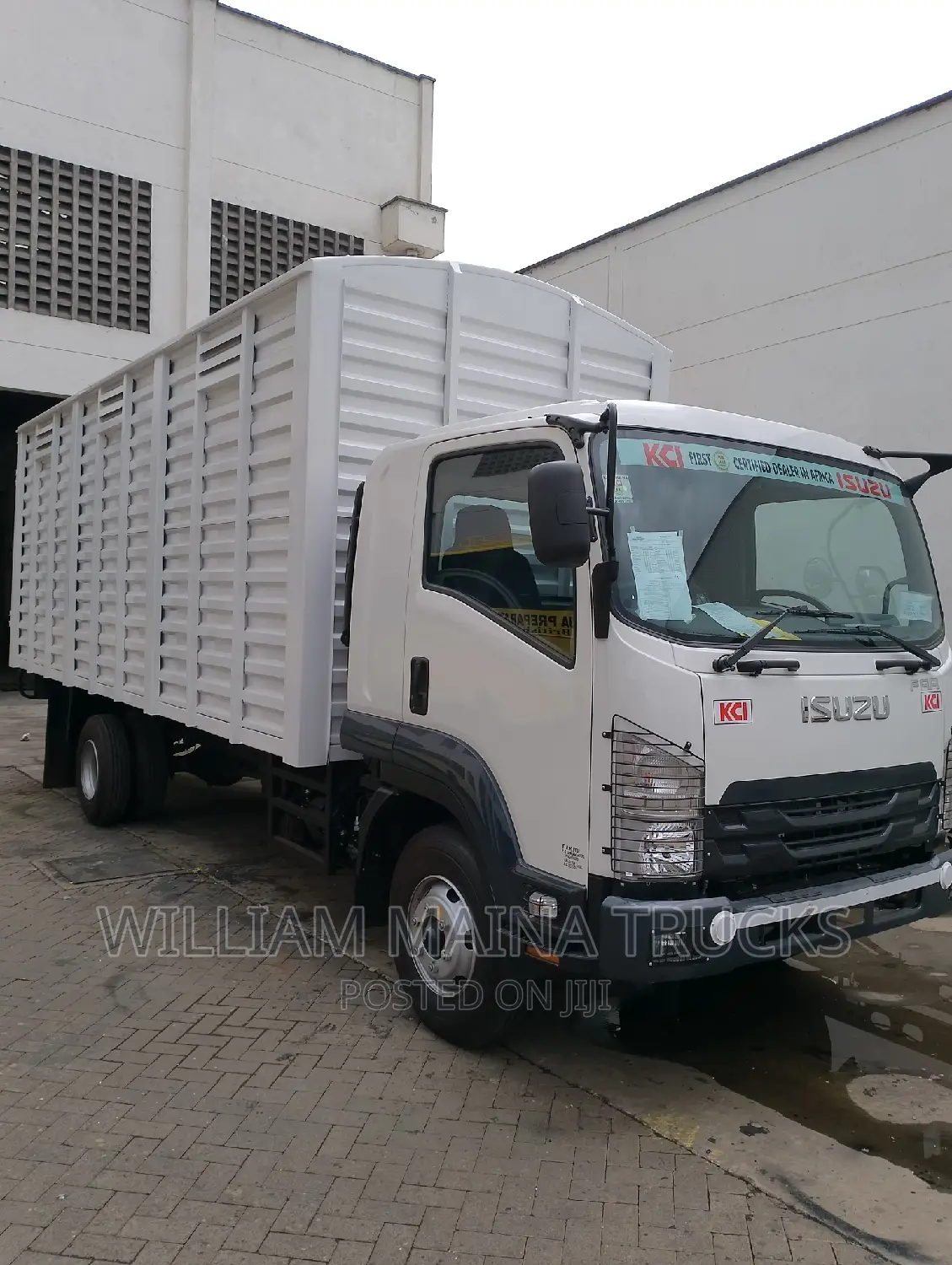 Isuzu FRR 90