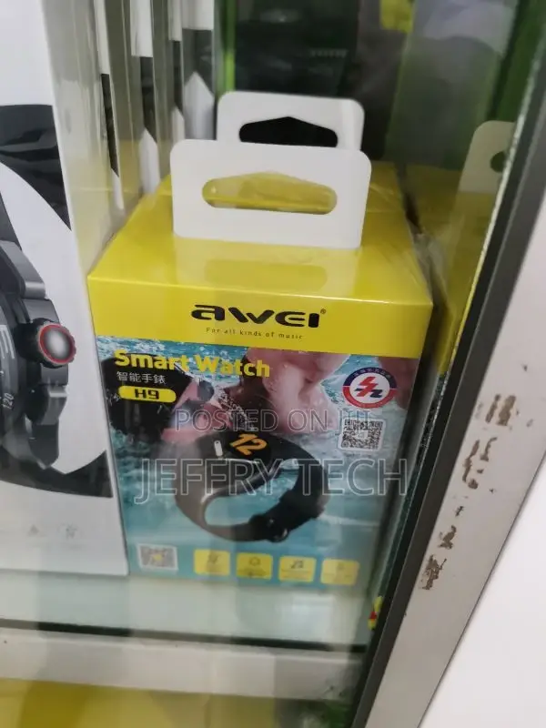 Awei H9 Calling Smart Watch 1.32inch Bluetooth Fitness Track