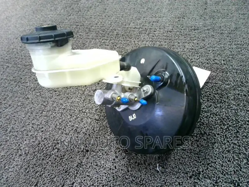 Honda CRV Brake Booster/Master Cylinder.