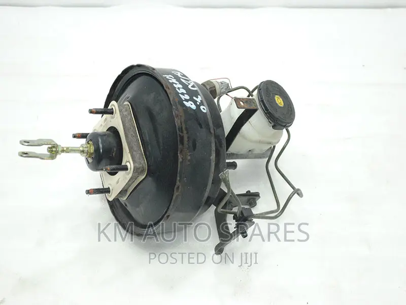 Isuzu Dmax Brake Booster Master Cylinder.